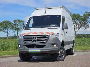 MERCEDES-BENZ - SPRINTER 516