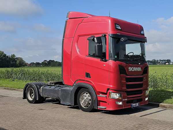 SCANIA - R450
