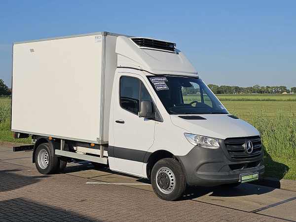 MERCEDES-BENZ - SPRINTER 516