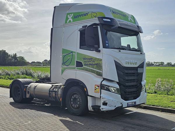 IVECO - S-WAY AS440S46