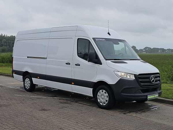 MERCEDES-BENZ - SPRINTER 317