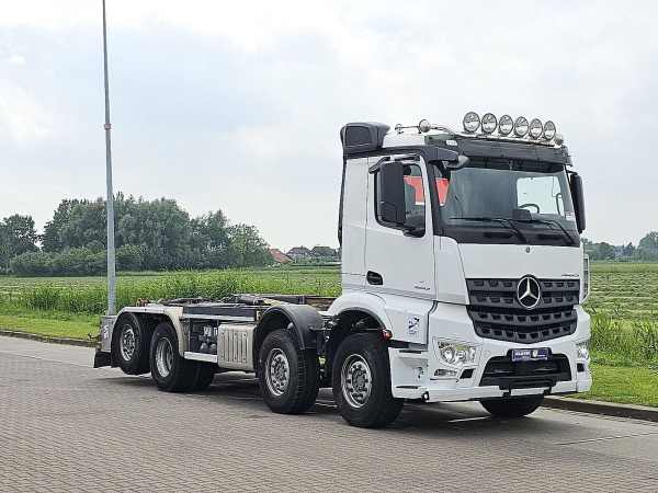 MERCEDES-BENZ - ARCOS 3243