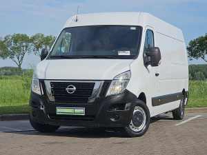 NISSAN - NV 400