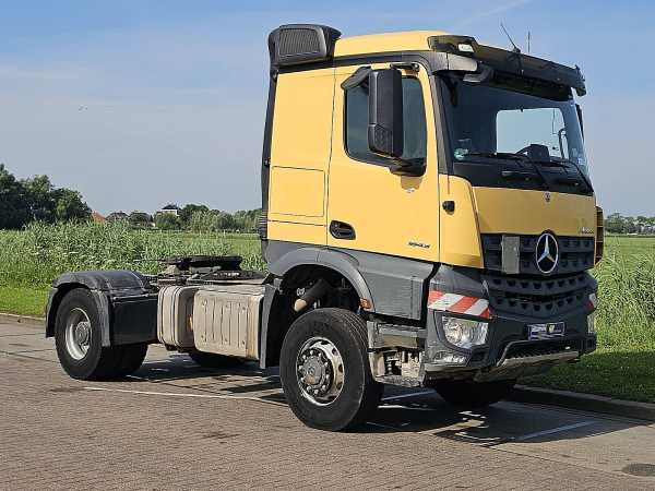 MERCEDES-BENZ - AROCS 1843