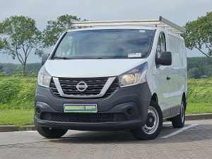 NISSAN - NV 300