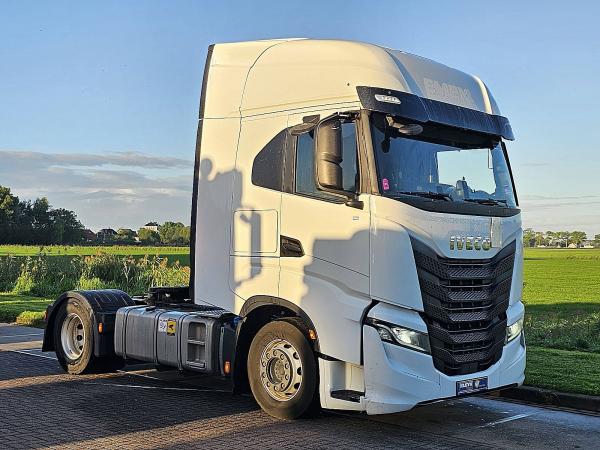 IVECO - S-WAY AS440S49