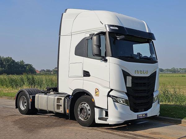 IVECO - S-WAY AS440S49