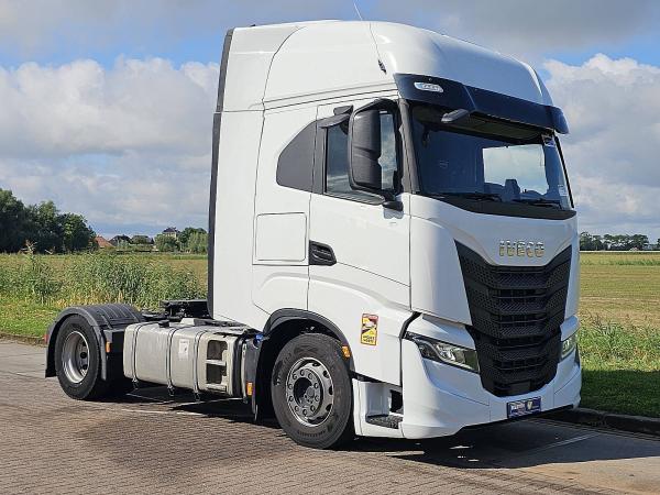 IVECO - S-WAY AS440S49