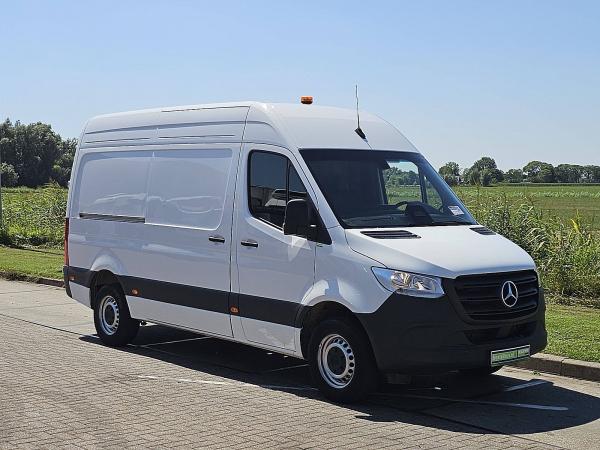 MERCEDES-BENZ - SPRINTER 311