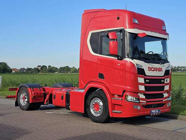 SCANIA - R560