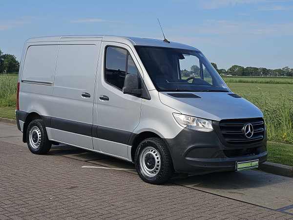 MERCEDES-BENZ - SPRINTER 311