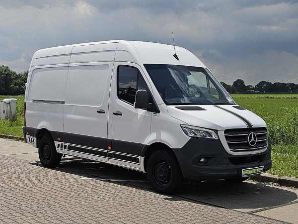 MERCEDES-BENZ - SPRINTER