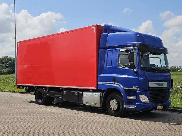 DAF - CF 400