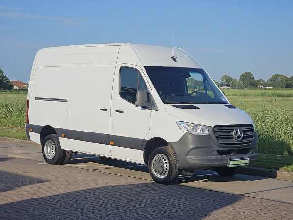 MERCEDES-BENZ - SPRINTER 516
