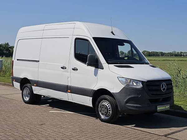 MERCEDES-BENZ - SPRINTER 516