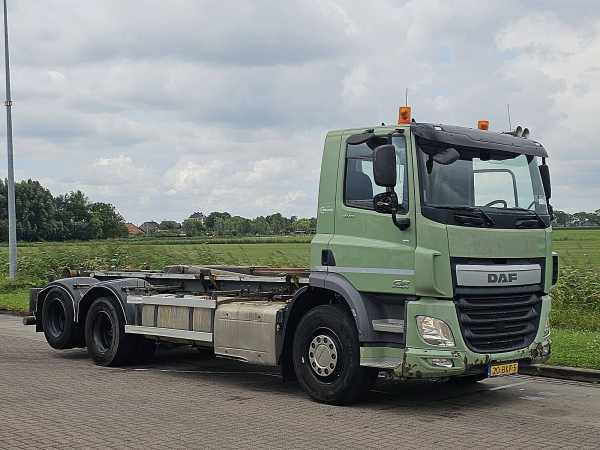 DAF - CF 400