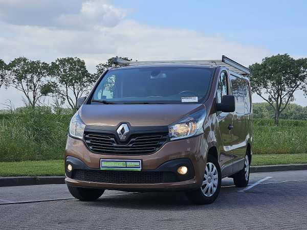 RENAULT - TRAFIC