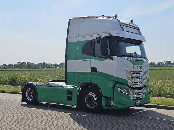 IVECO - S-WAY AS440S51