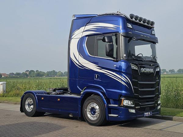 SCANIA - S660