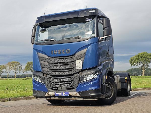 IVECO - S-WAY AS440S46