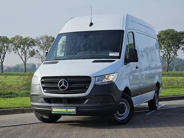 MERCEDES-BENZ - SPRINTER 317 L2H2 Automaat Mbux
