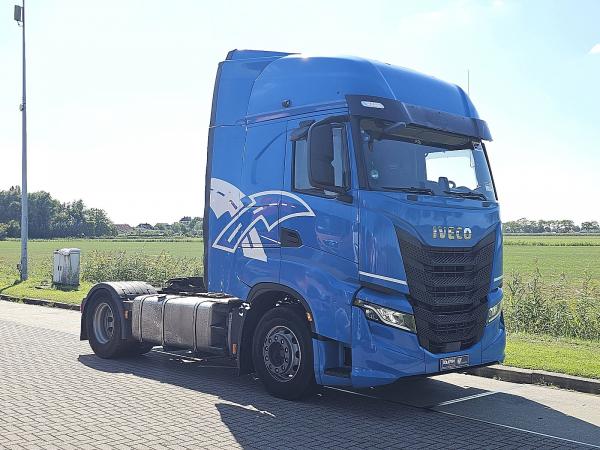 IVECO - S-WAY AS440S49