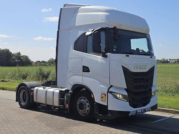 IVECO - S-WAY AS440S51