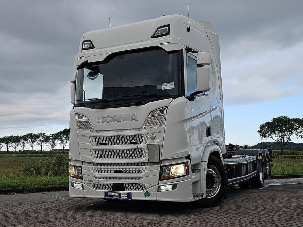 SCANIA - R450 6x2*4