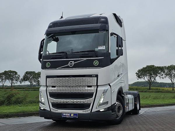 VOLVO - FH 500 globetrotter XL