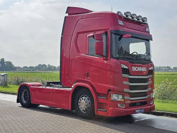SCANIA - R500