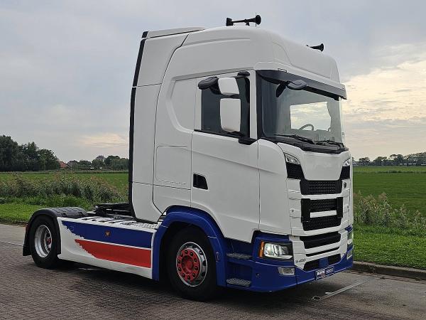 SCANIA - S450
