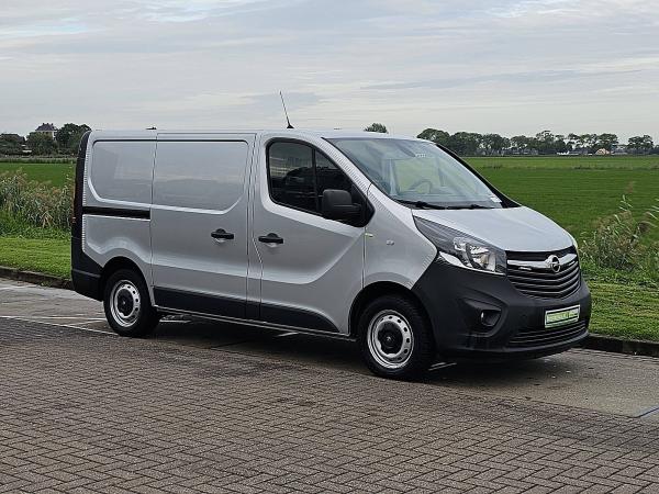 OPEL - VIVARO 1.6
