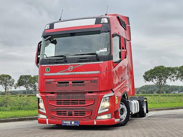 VOLVO - FH 460