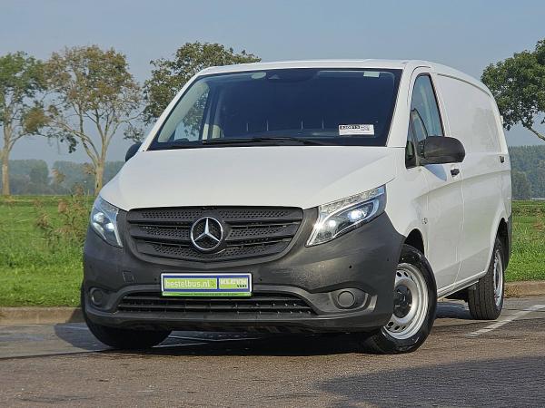 MERCEDES-BENZ - VITO 110