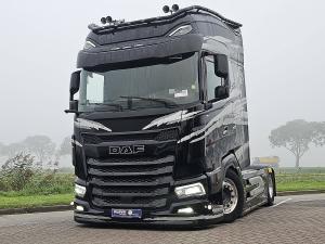 DAF - XG+ 530