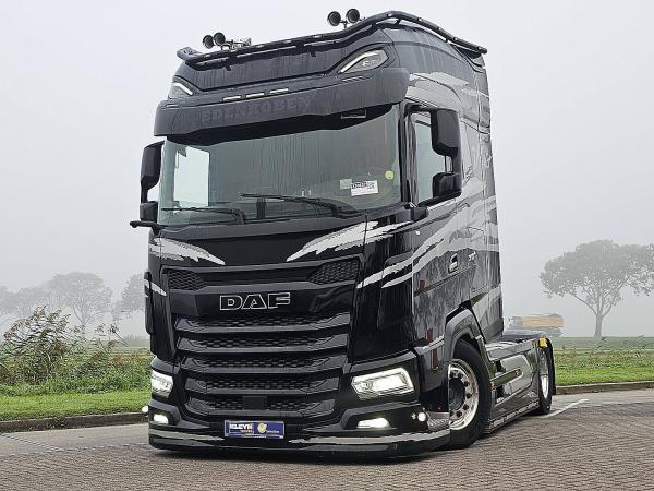 DAF - XG+ 530