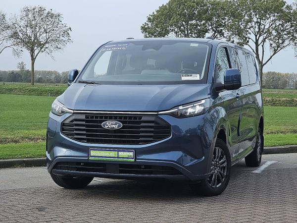 FORD - TRANSIT CUSTOM 2.5 PHEV L2 9Pers