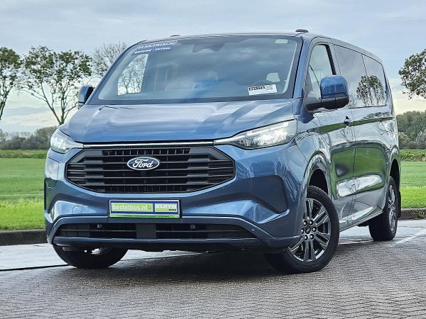 FORD - TRANSIT CUSTOM 2.5 PHEV L2 9Pers