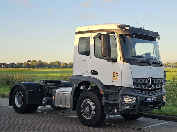 MERCEDES-BENZ - AROCS 1846