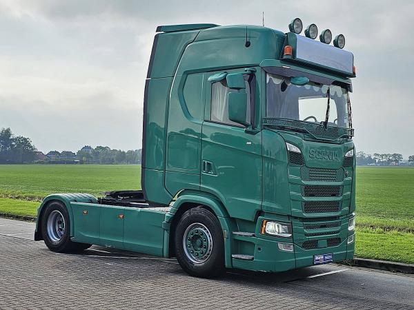 SCANIA - S450