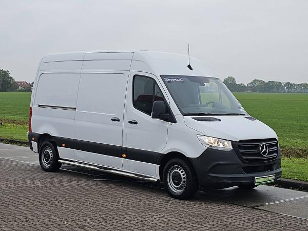 MERCEDES-BENZ - SPRINTER 215