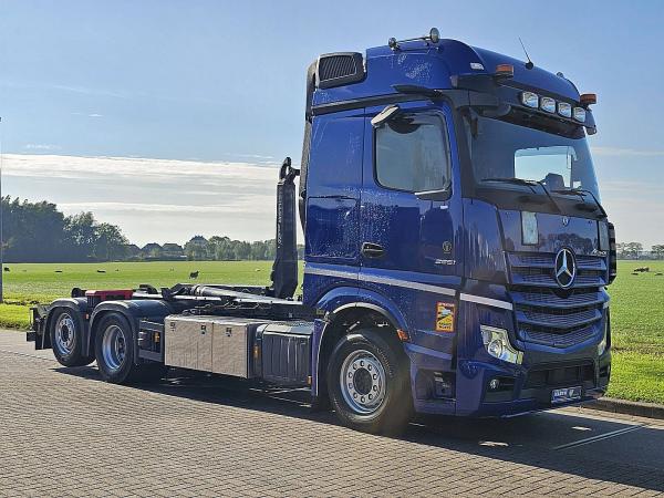 MERCEDES-BENZ - ACTROS 2551